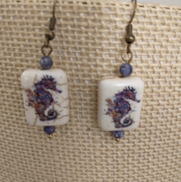 Earrings - Picture 6 of 6